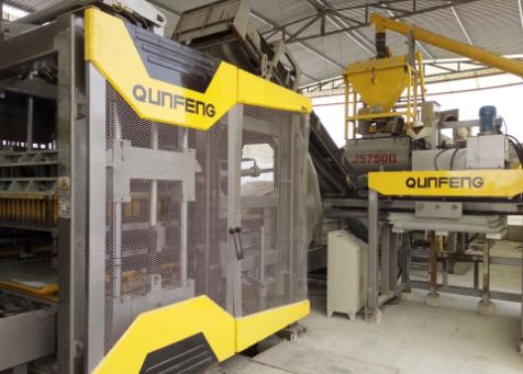 মোবাইল ব্লক মেশিন 