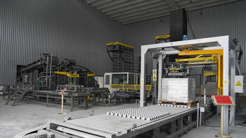 泉州建筑垃圾资源利用化项目-固废利用制砖生产线现场 （来源 ： 群峰））