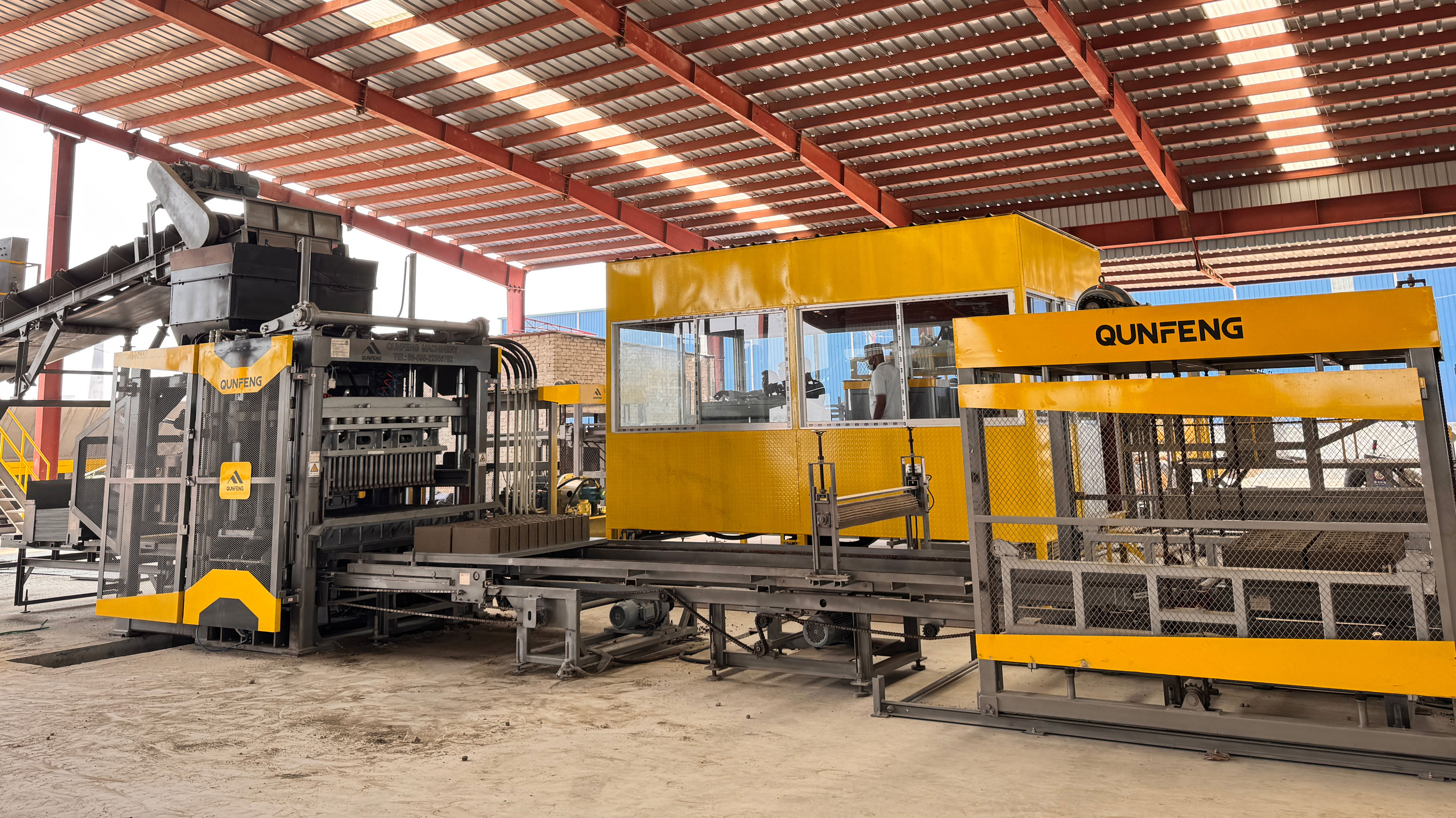 বাংলাদেশে কুনফেং স্বয়ংক্রিয় কংক্রিট পণ্য উৎপাদন লাইন সাইট